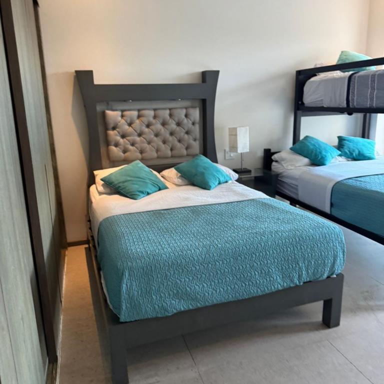 LUJOSO DEPA CON PLAYA PRIVADA en la Isla Residences Acapulco - Apartamento de 2 dormitorios con balcón y terraza - 30