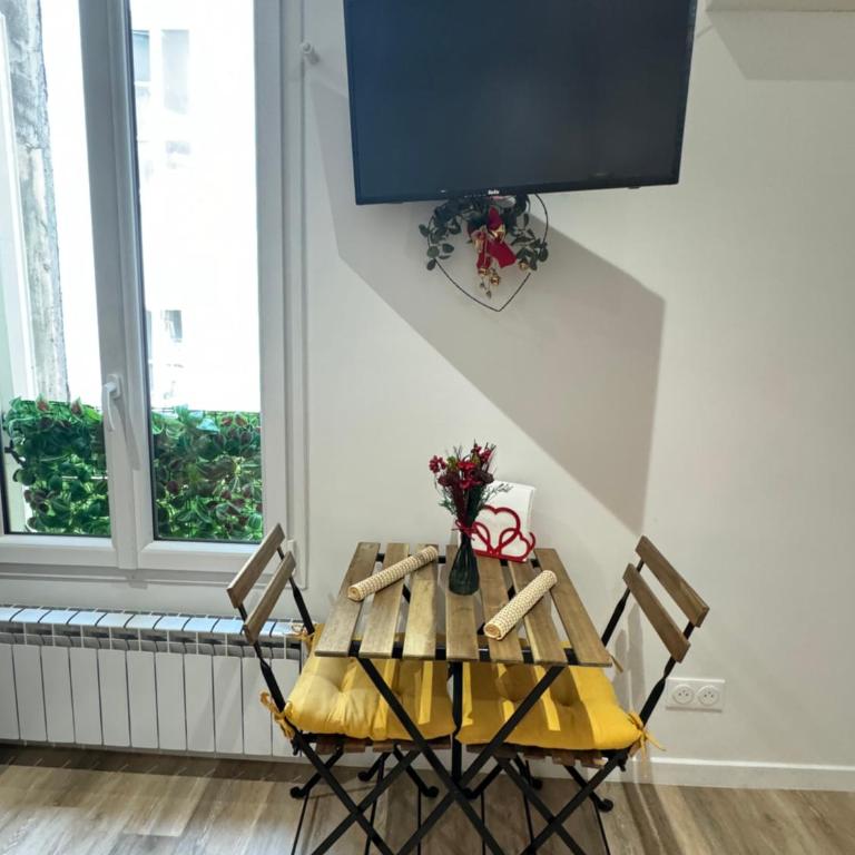 Amélie Poulain studio in heart of Montmartre - Appartement 1 Chambre - 13