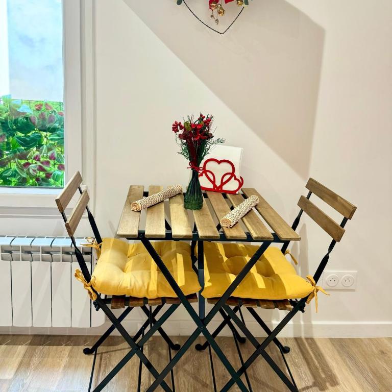 Amélie Poulain studio in heart of Montmartre - Appartement 1 Chambre - 14