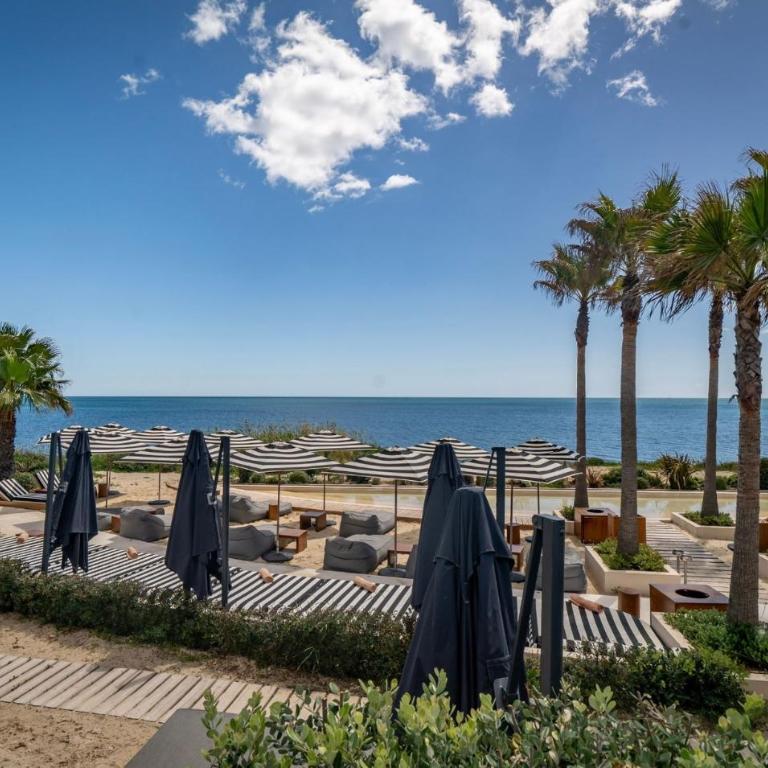 Modern 3-Bedroom Luxury Apartment with Panoramic Sea Views The Edge, Estepona - Apartamento - 54