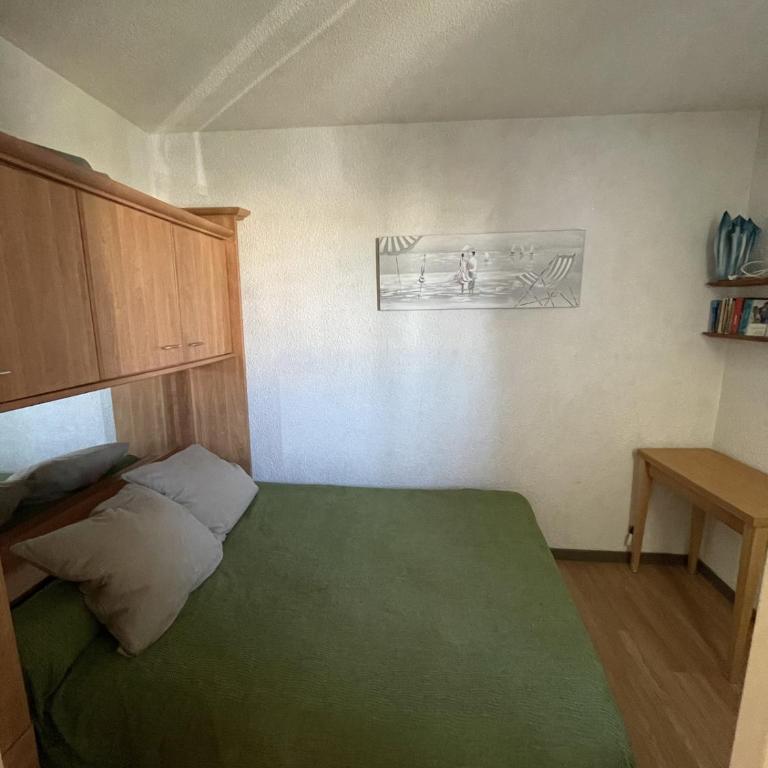 Appartement T3 2ème étage - 2-Zimmer-Apartment - 17