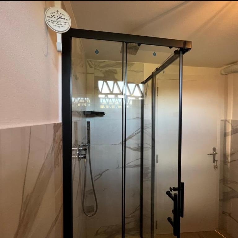 New apartment immersed in nature with pool - Appartamento Standard - 8