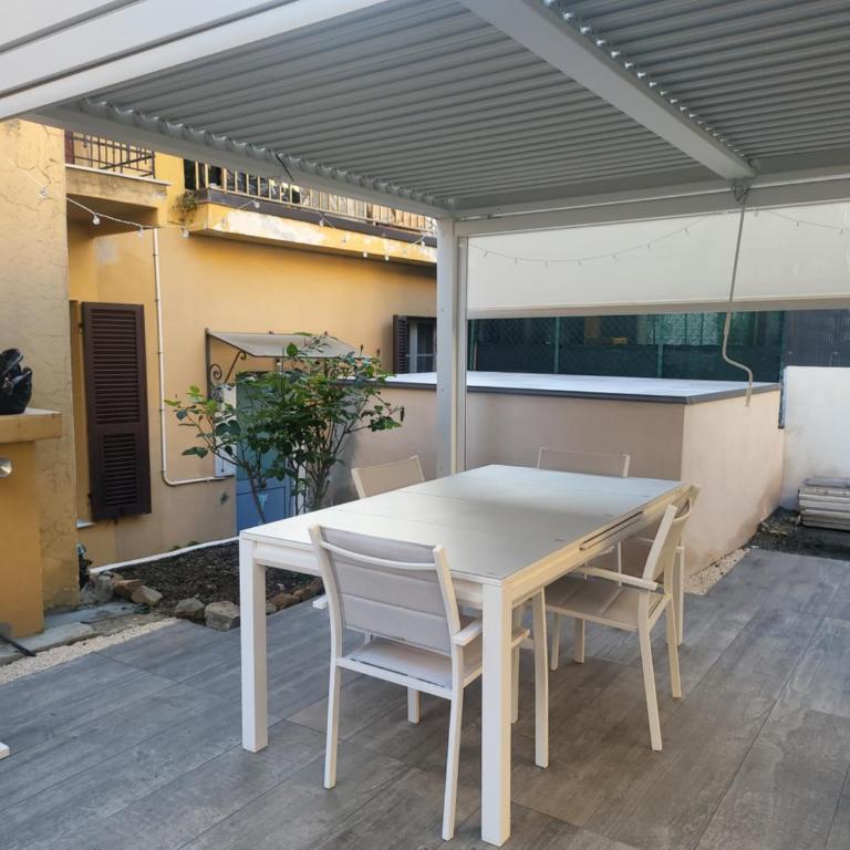 Villa Grande - Appartamento con 2 Camere da Letto - 20