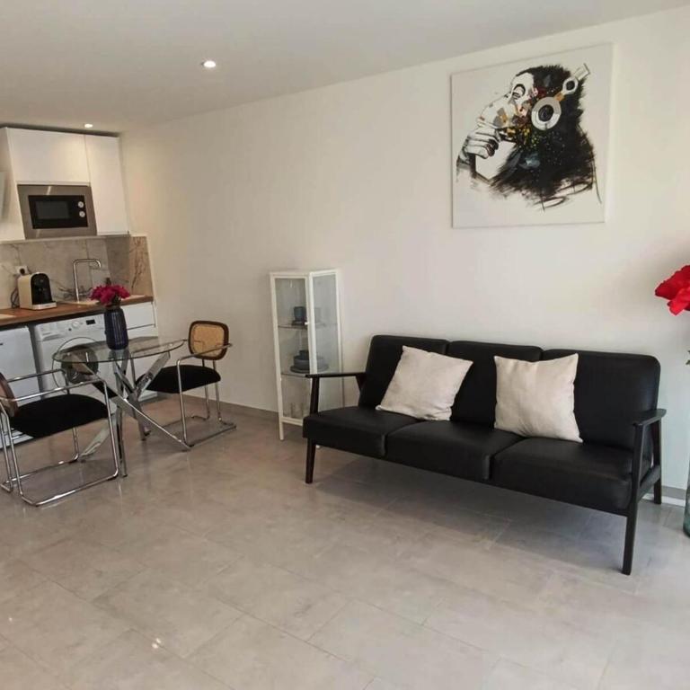 Studio avec terrasse dans résidence en face de la mer et Parking privatif- CANNES MIDI - Appartement 1 Chambre - 4