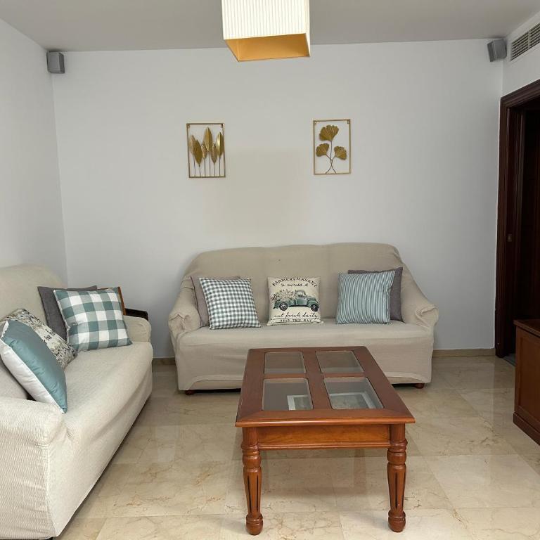 RgHOST-Apartamento Alonso de Burgos en el centro de Córdoba - Apartamento de 3 dormitorios - 2
