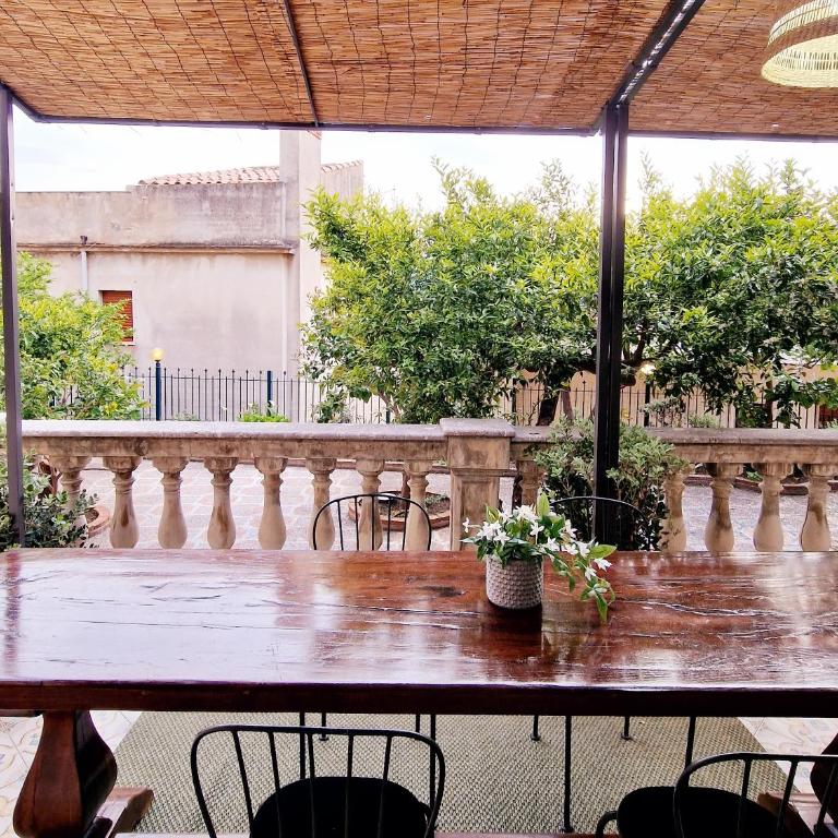 Donna Rosa - Your Home in Taormina - One-Bedroom Apartment with Garden - 7