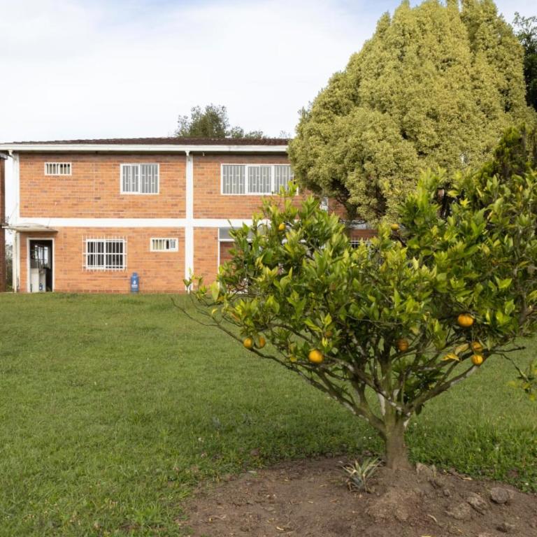 Finca campestre de 2 pisos en Guarne - Apartamento - 55