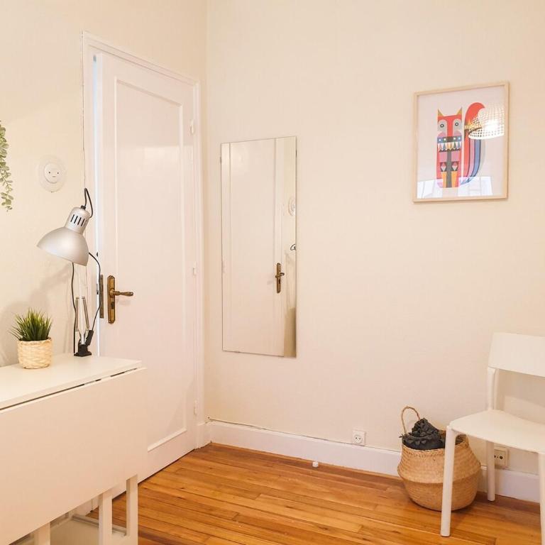 Maria Diaz de Haro City Center - Four-Bedroom Apartment - 6