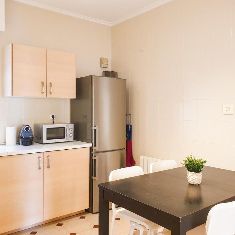 Maria Diaz de Haro City Center - Four-Bedroom Apartment - 23