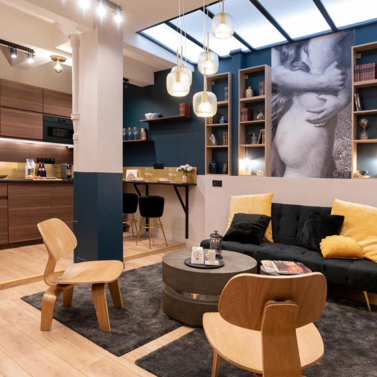 Charming artist studio in Le Marais - One-Bedroom Apartment - 24
