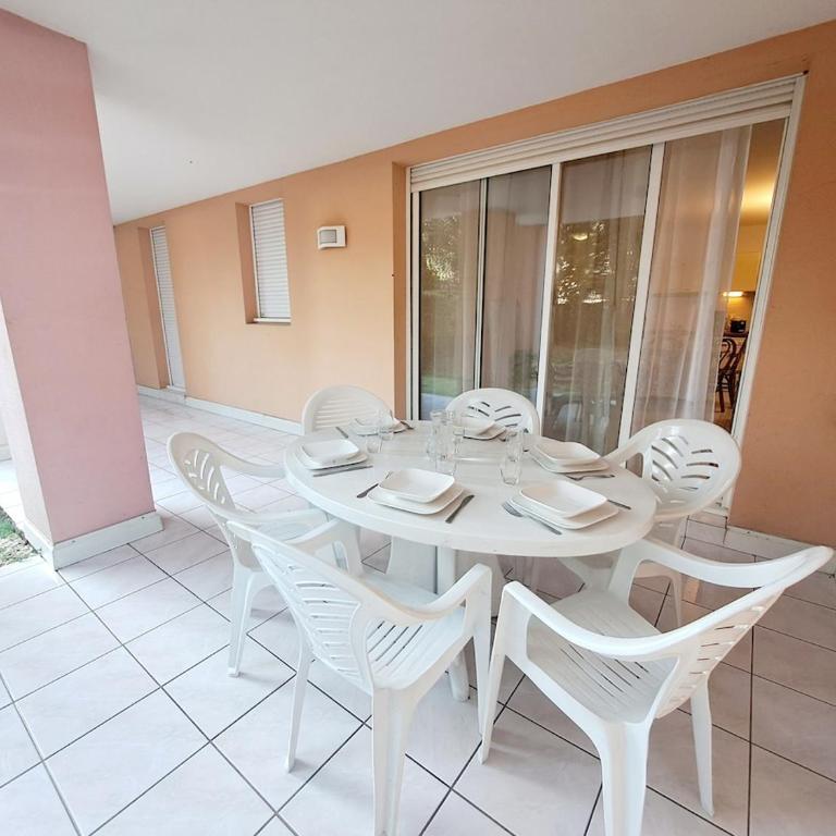 Grand T3 avec Terrasse et Jardin - Apartamento de 2 dormitorios - 9