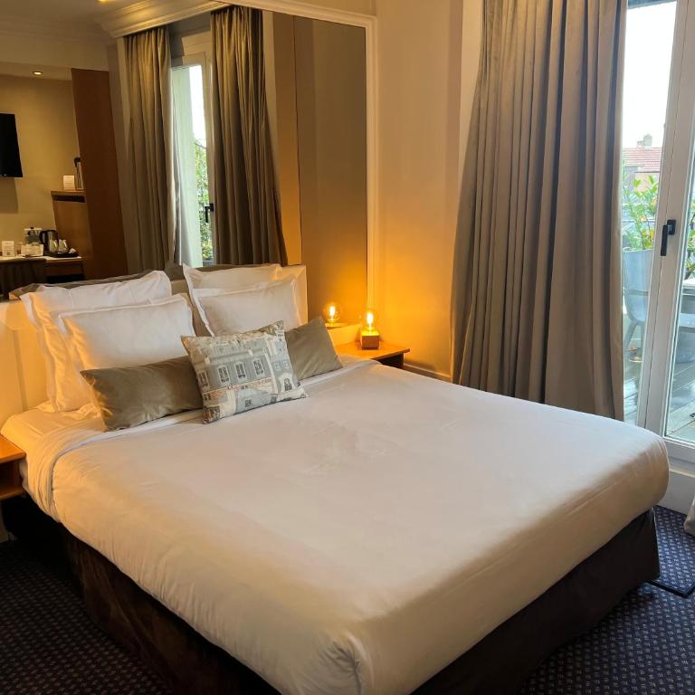 Maison LUTETIA R - Chambre Double Supérieure - 8