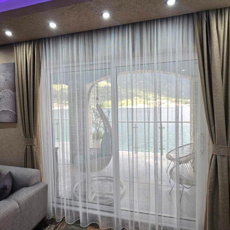 Sun Rays - Three-Bedroom Apartment - 45