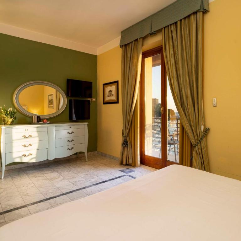 Hotel Shelley e delle Palme, BW Signature Collection - Camera Queen Classic con Balcone e Vista Mare - 5