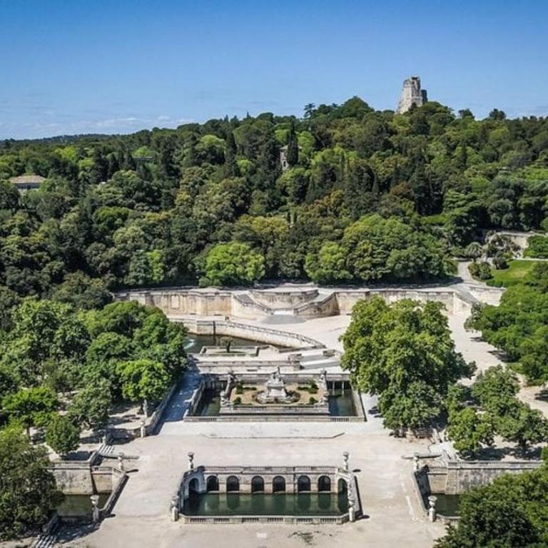 Le 100% Uzès, charme en plein centre historique - Appartement - 13
