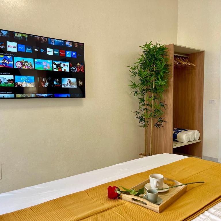 Stellar Stays - Suite King con Balcone - 17