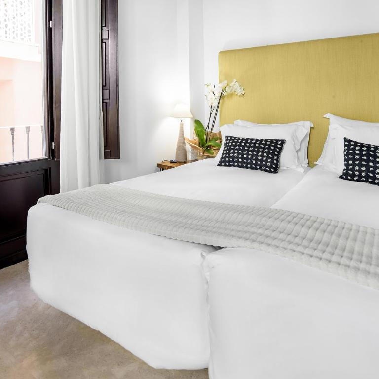 Suites Campo del Príncipe by Maxi Hoteles - Duplex Apartment - 3