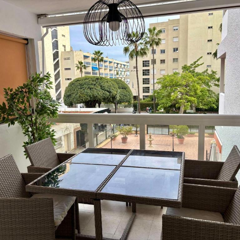 Marbella Beachside Apartment - 1 Min Walk to beach - Apartamento de 1 dormitorio - 2