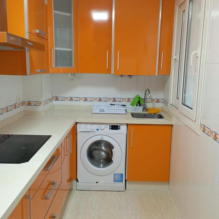 Apartamento Aguadulce Playa Torrequebrada - Apartamento de 2 dormitorios con vistas al mar - 15