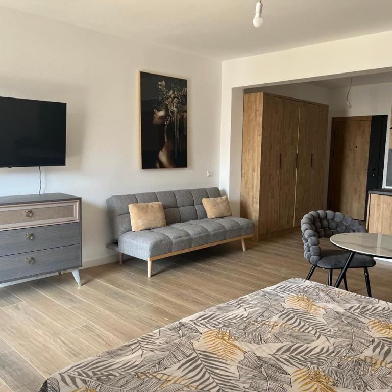 Fusion Apartment - One-Bedroom Apartment - 8