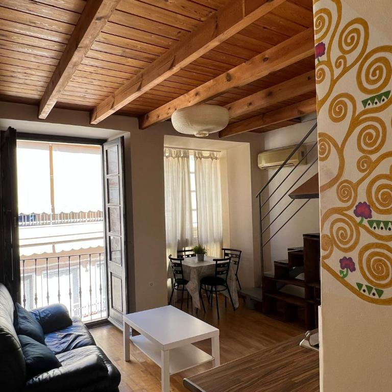 Malaga Centre Wood & Light - Apartamento de 2 dormitorios - 1
