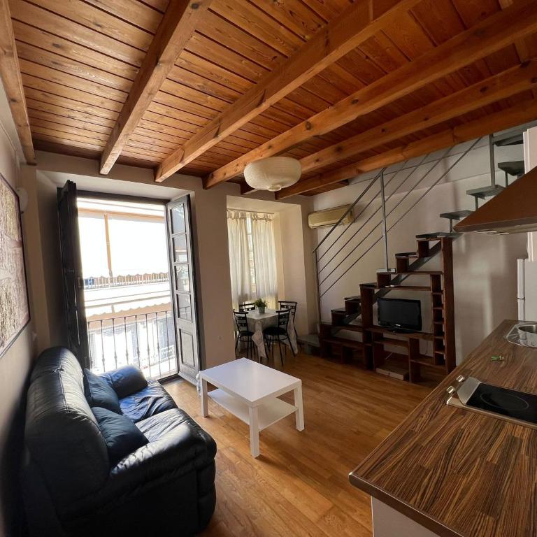 Malaga Centre Wood & Light - Apartamento de 2 dormitorios - 3
