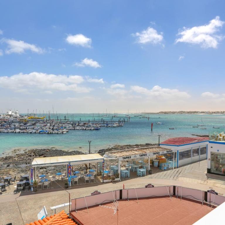 Alba & Daniel's Suite con Vista su Lobos, Corralejo - Two-Bedroom Apartment - 15