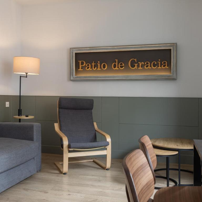 Enjoybcn Patio de Gala - Deluxe Apartment - 14