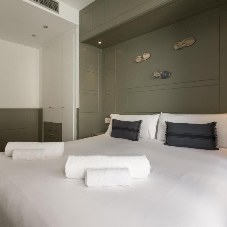 Enjoybcn Patio de Gala - Duplex Apartment - 36