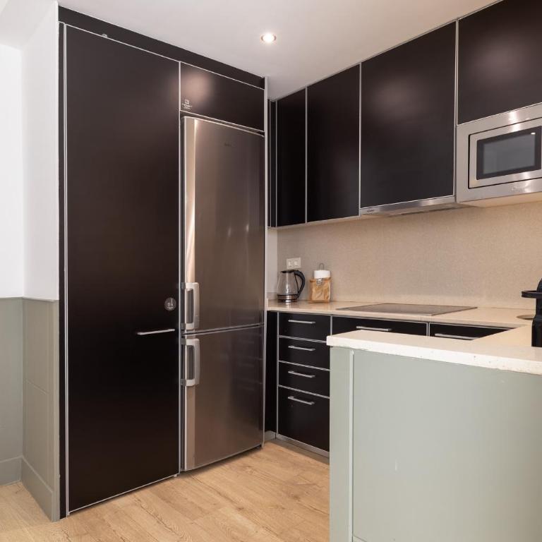 Enjoybcn Patio de Gala - Duplex Apartment - 17