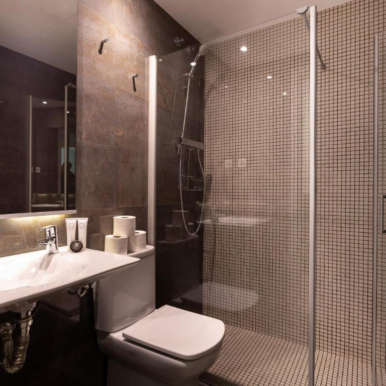 Enjoybcn Patio de Gala - Duplex Apartment - 10