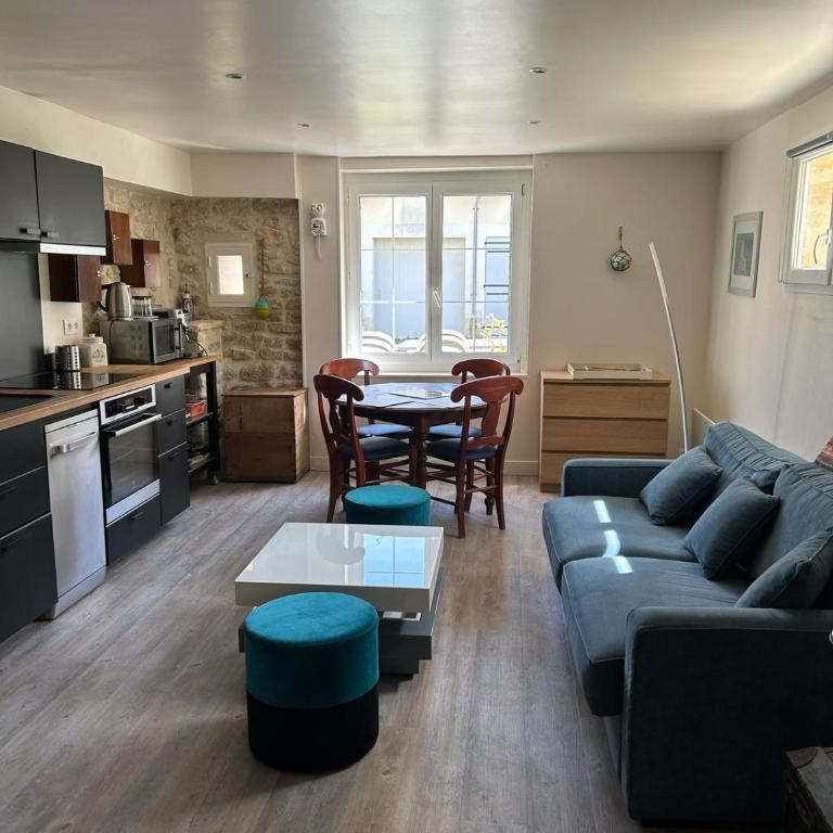 Appartement à 2 pas de la mer et du casino - One-Bedroom Apartment - 2