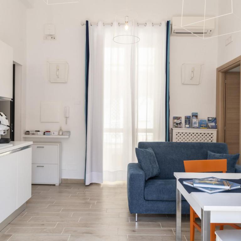 Mya Home Luxury Apartments - Deluxe Apartment - 10