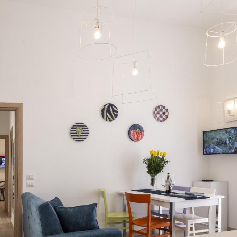 Mya Home Luxury Apartments - Deluxe Apartment - 14