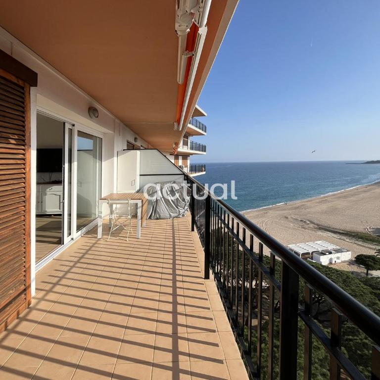 Cavall Bernat 89 - Apartamento de 2 dormitorios - 1