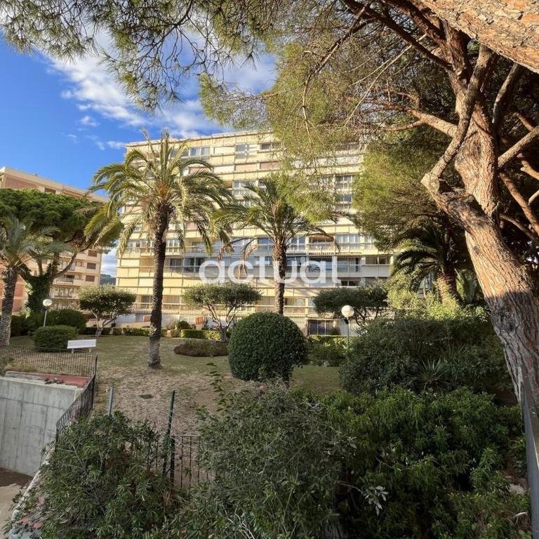 Cavall Bernat 89 - Apartamento de 2 dormitorios - 22