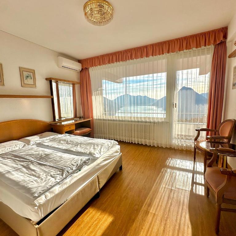 Hotel Colibrì - Camera Matrimoniale con Vista Lago e Balcone - 3