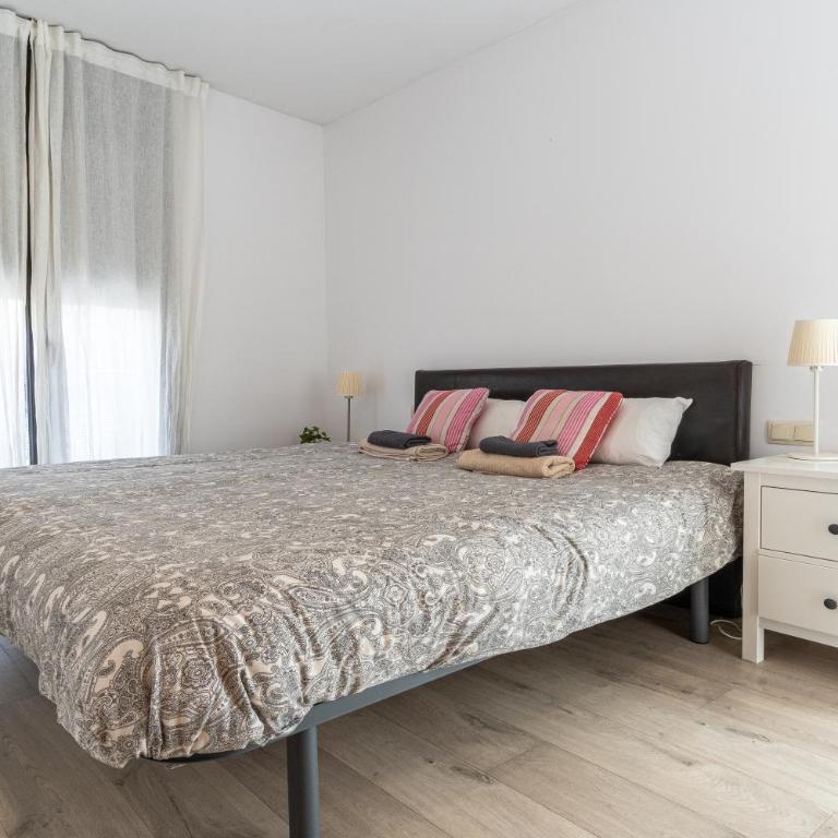 Magnífico apartamento en el centro - Three-Bedroom Apartment - 23