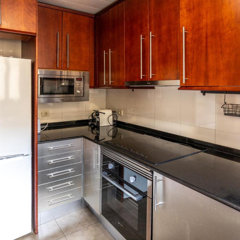 Céntrico apartamento con terraza - Apartment with Terrace - 33