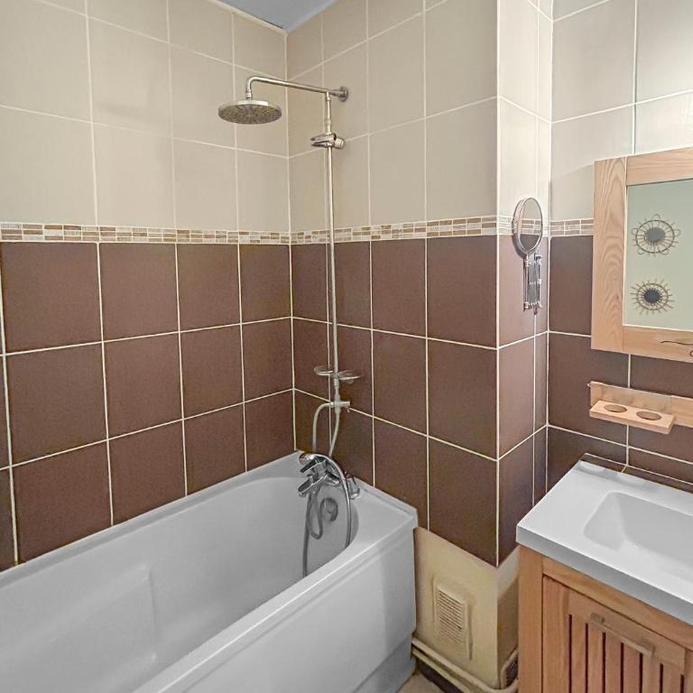 Lumineux avec balcon & confort familial - Apartment mit 2 Schlafzimmern - 21
