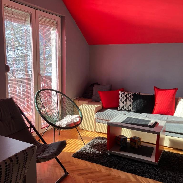 Tanasic - One-Bedroom Apartment - 18