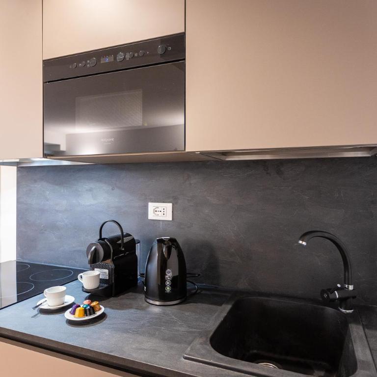 Amazing Via del Corso 277 Suites - Appartamento con 1 Camera da Letto - 2