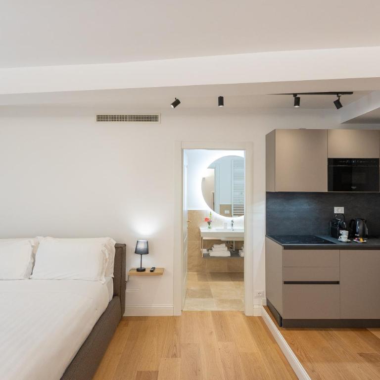 Amazing Via del Corso 277 Suites - Appartamento con 1 Camera da Letto - 8