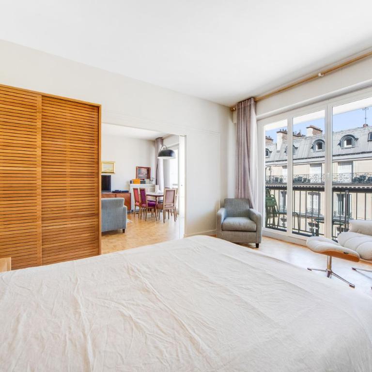 Triangle d or Champs Elysées - Two-Bedroom Apartment - 25