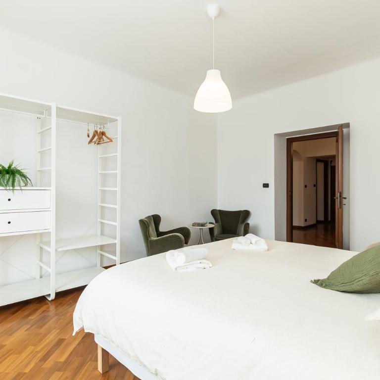 Trilocale davanti all'Acquario - Centro - Appartamento con 2 Camere da Letto - 3