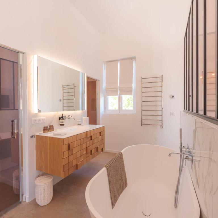 Villa Les Peupliers avec piscine privée et sauna - Villa - 27