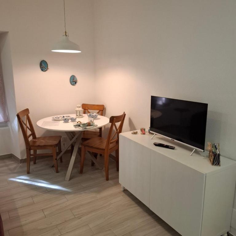 Casa Emma - Appartamento con 1 Camera da Letto - 10