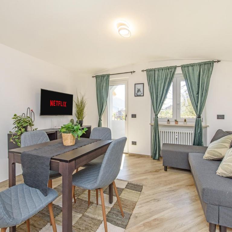 Aosta Green Apartment - Mountain View & Parking - Appartamento con 2 Camere da Letto - 1