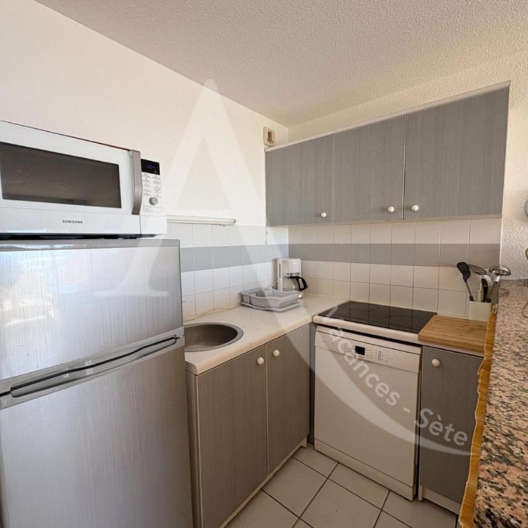 2 CHAMBRES, LARGE TERRASSE 1ERE LIGNE MER, PISCINE - Apartment mit 2 Schlafzimmern - 8