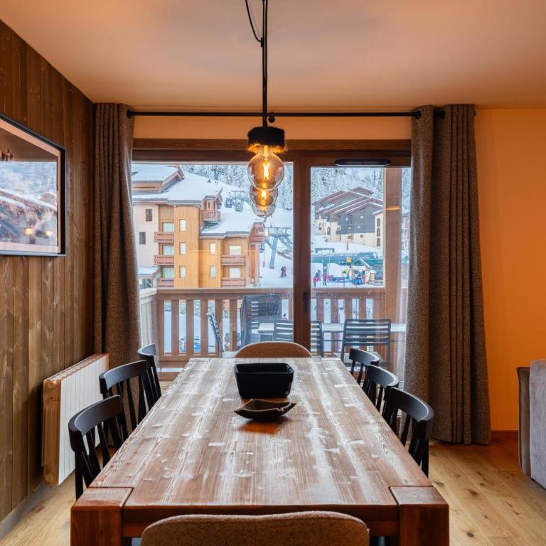 Résidence l'Ecrin d'Argent by My Mountain Resort - Three-Bedroom Apartment - Panorama (6/8 people) - 1